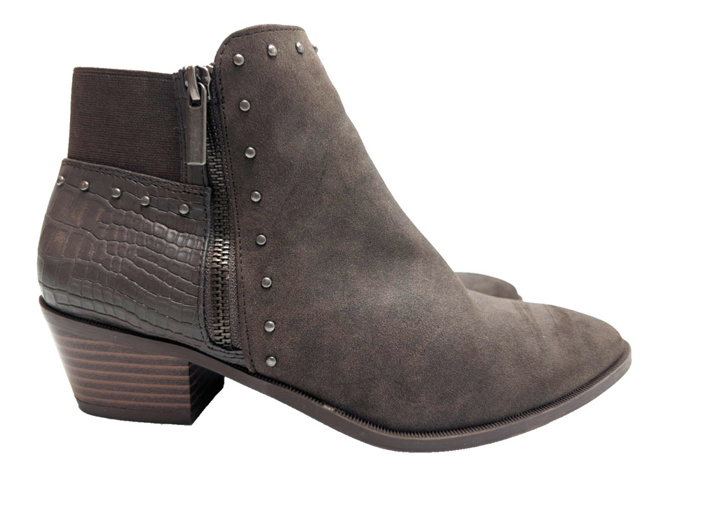 Market & Spruce Ankle Boots Women's 8 Taupe Croc Studded Pointed Toe Booties